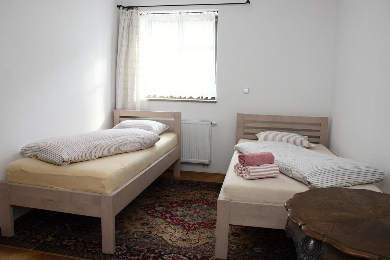 Ubytovani Na Statku Vedomice Dış mekan fotoğraf